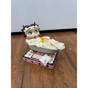 Vintage Danbury Mint Betty Boop "Bathing Betty" Figurine